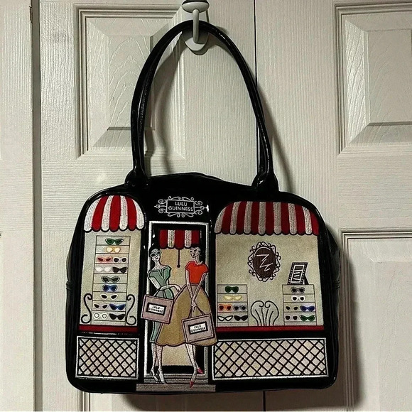 LULU GUINNESS Vintage Sunglasses Shop Patent Handbag Black - Picture 1 of 6